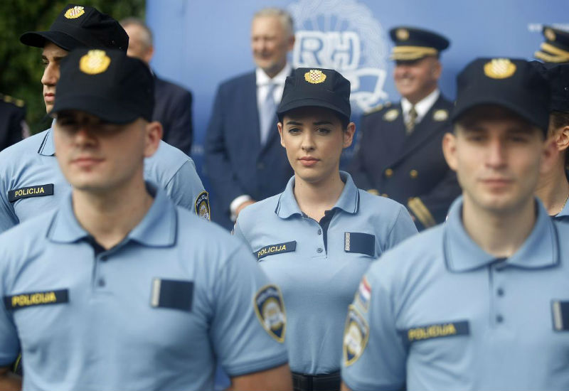 MUP smatra da nema pogrešne primjene osnovice za izračun godišnjeg odmora policijskim službenicima ?! 